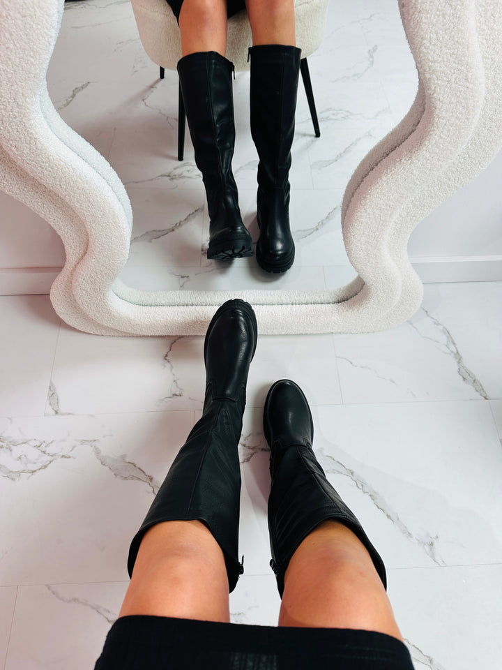 ELARÁ – Zwarte Hoge Laars